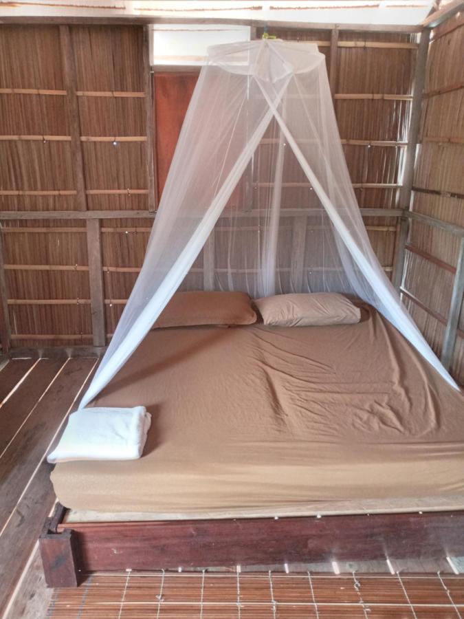 Arborek Diving Homestay R4 Besir Exteriör bild