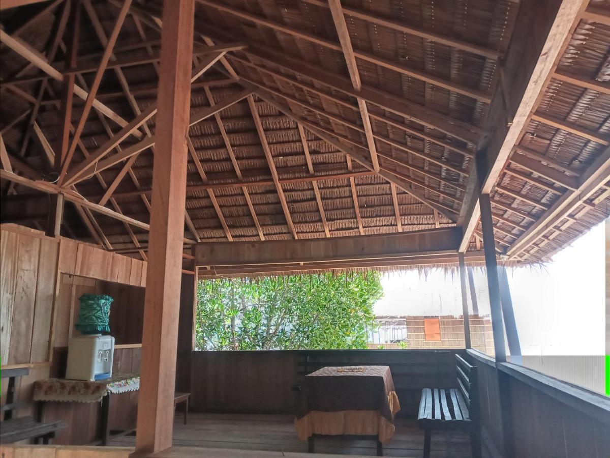 Arborek Diving Homestay R4 Besir Exteriör bild