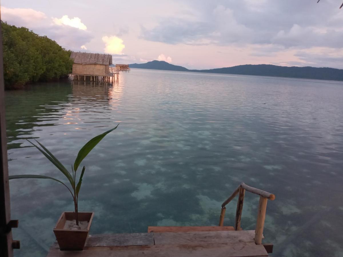 Arborek Diving Homestay R4 Besir Exteriör bild