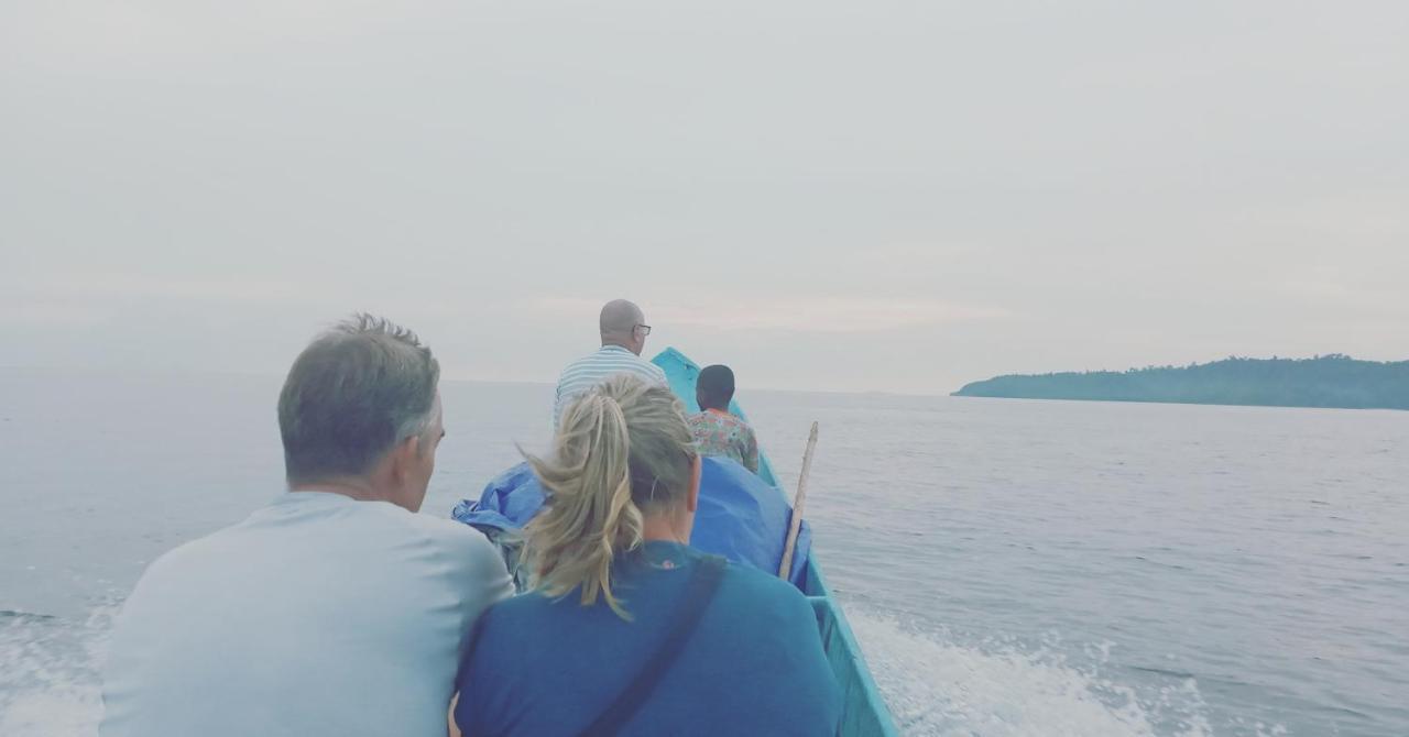 Arborek Diving Homestay R4 Besir Exteriör bild