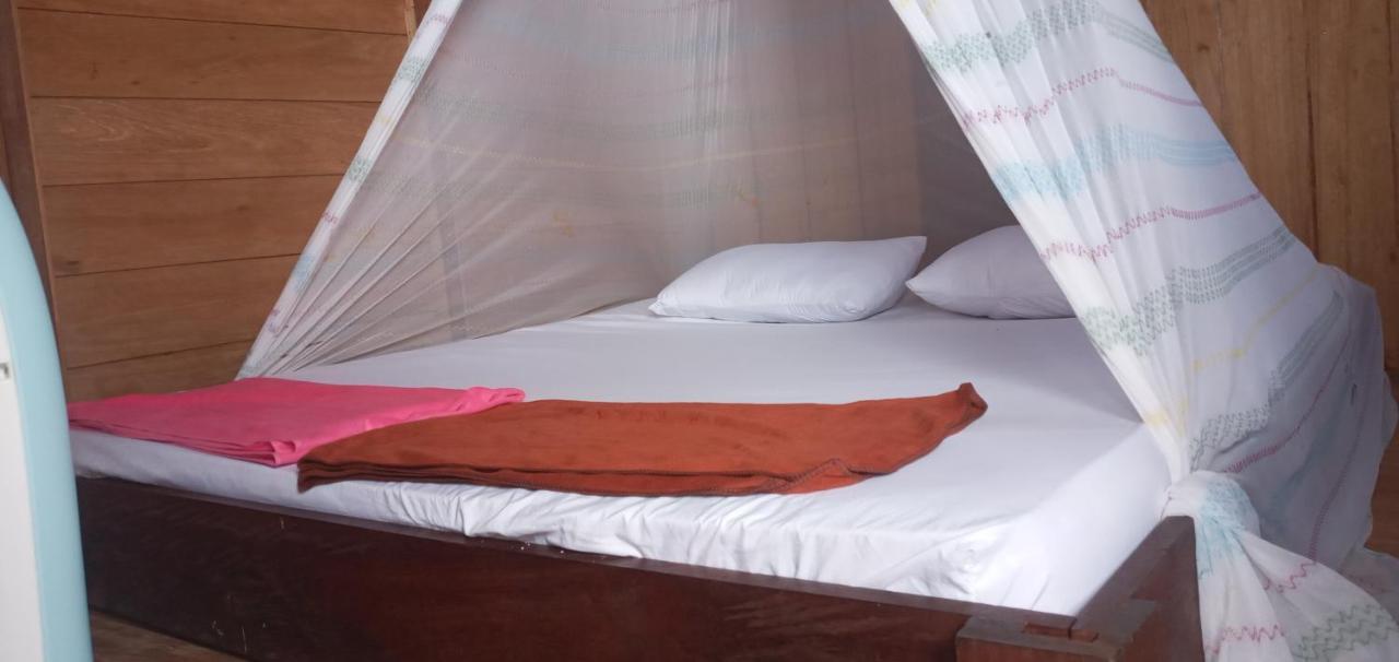 Arborek Diving Homestay R4 Besir Exteriör bild